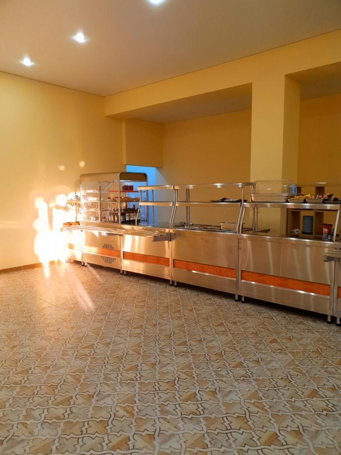 Парк-Отель Олимп Pizunda Exterior photo
